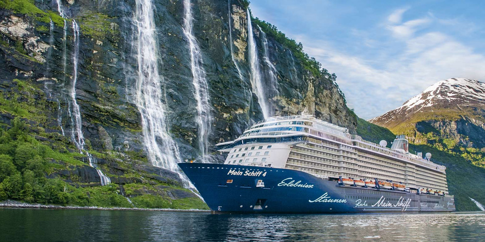 Mein Schiff 4